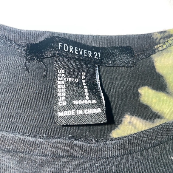 Open Back Crop Top - Picture 3 of 3